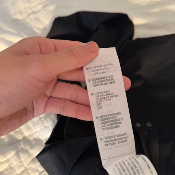 NWT Abrecrombie & Fitch Black Long Sleeve Cutout Bodysuit Size XS - Picture 16 of 16